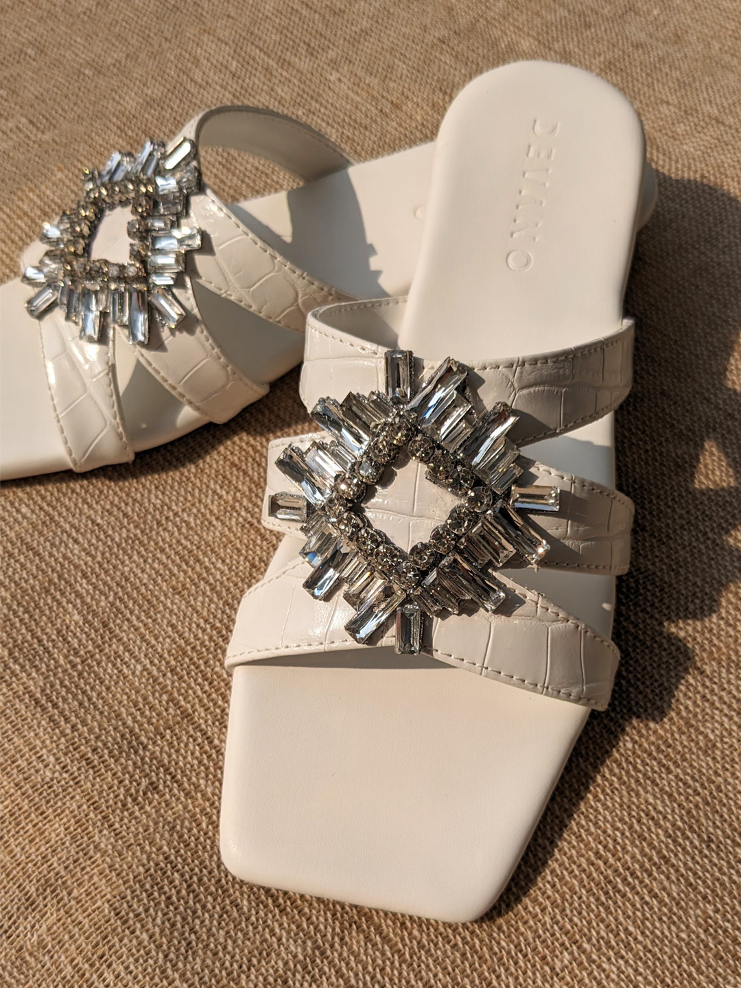 Mia Crystal Sliders White