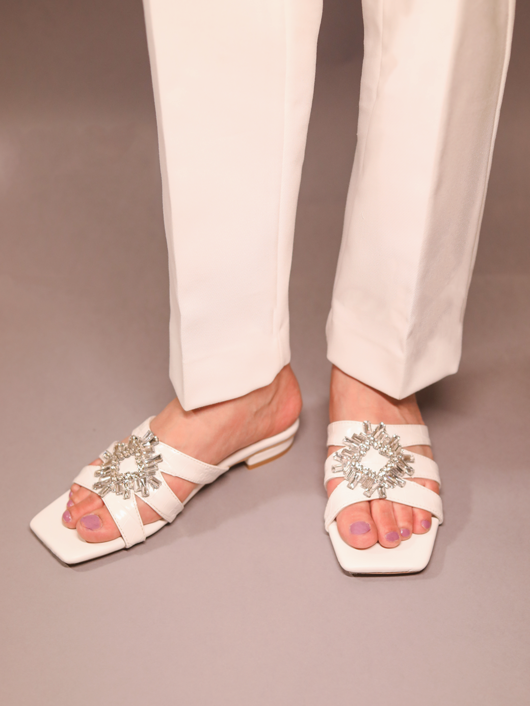 Mia Crystal Sliders White