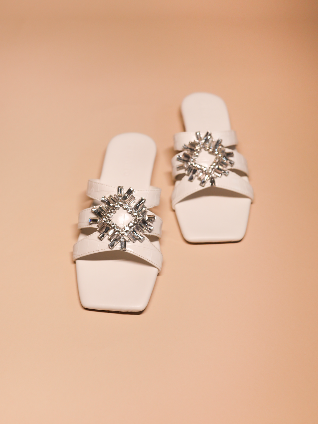 Mia Crystal Sliders White