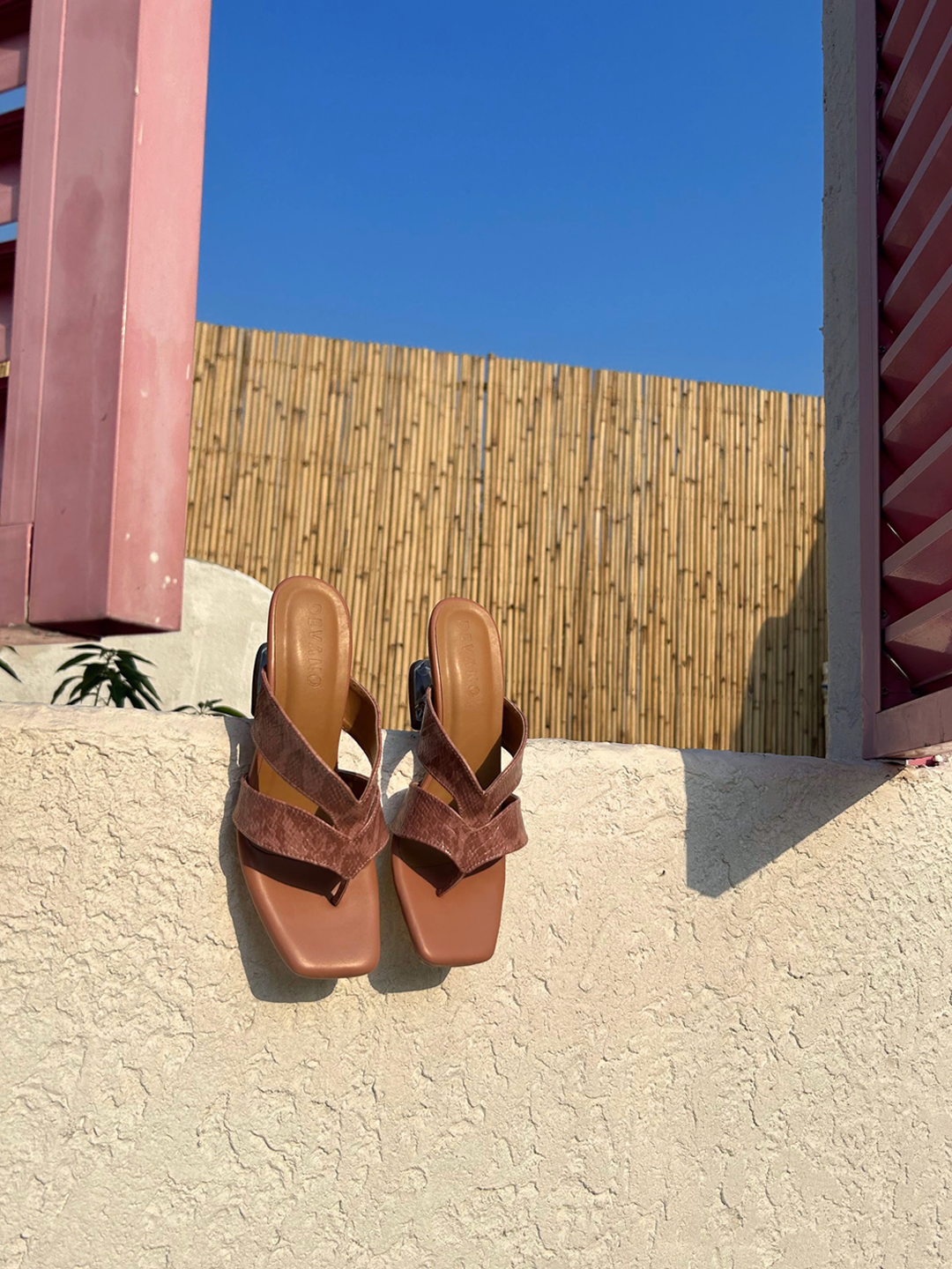 Flow Mules Pink