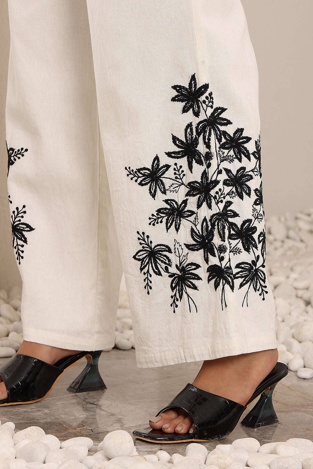 WHITE LINEN TOP & PANT SET