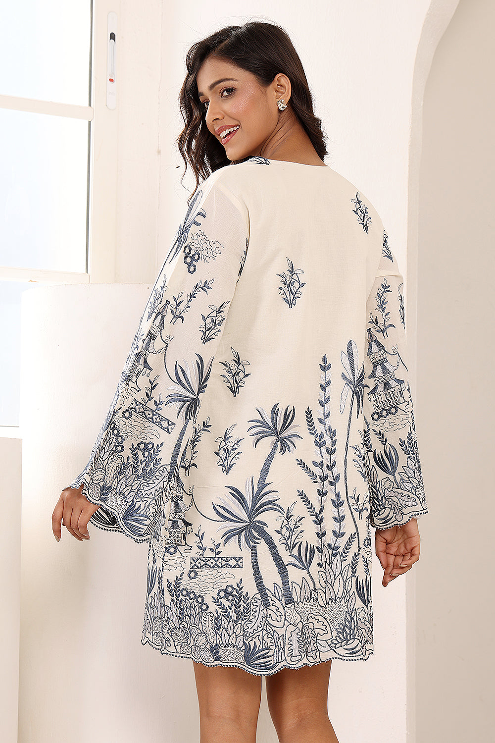 EMBROIDERED TUNIC DRESS