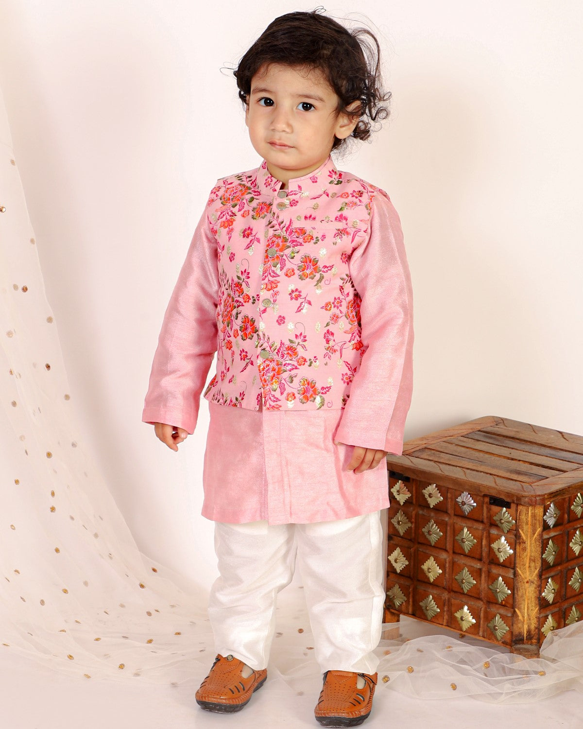 Pink Kurta Set With Floral Jacket