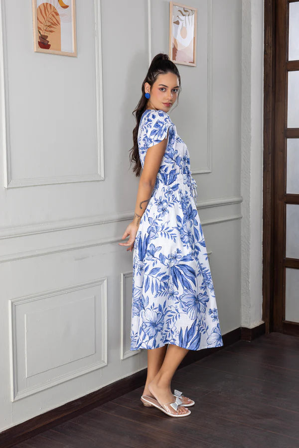 Chic Blue Pastel Midi Dress- Stylish Modern S - Main Image