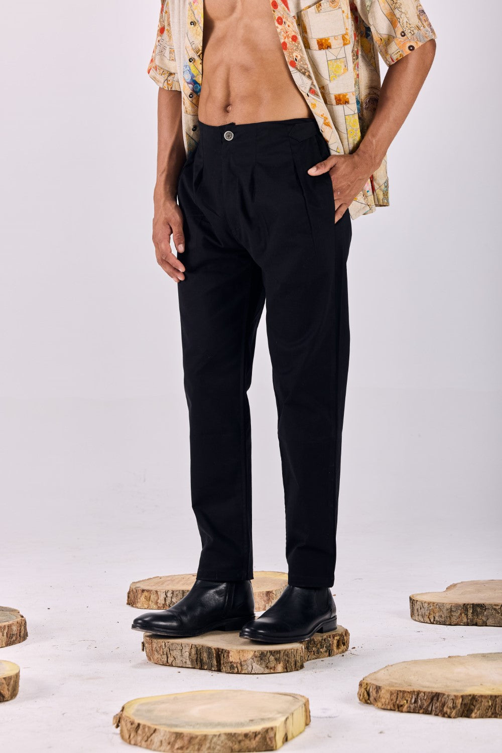 Belted Korean Relaxed-Fit Trouser