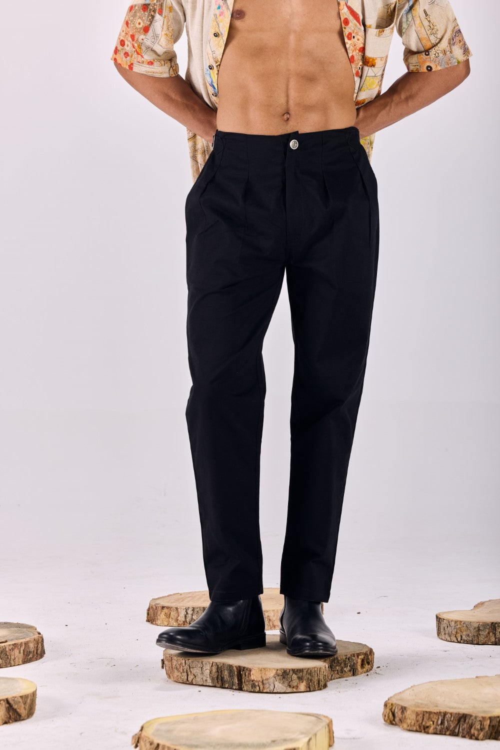 Belted Korean Relaxed-Fit Trouser