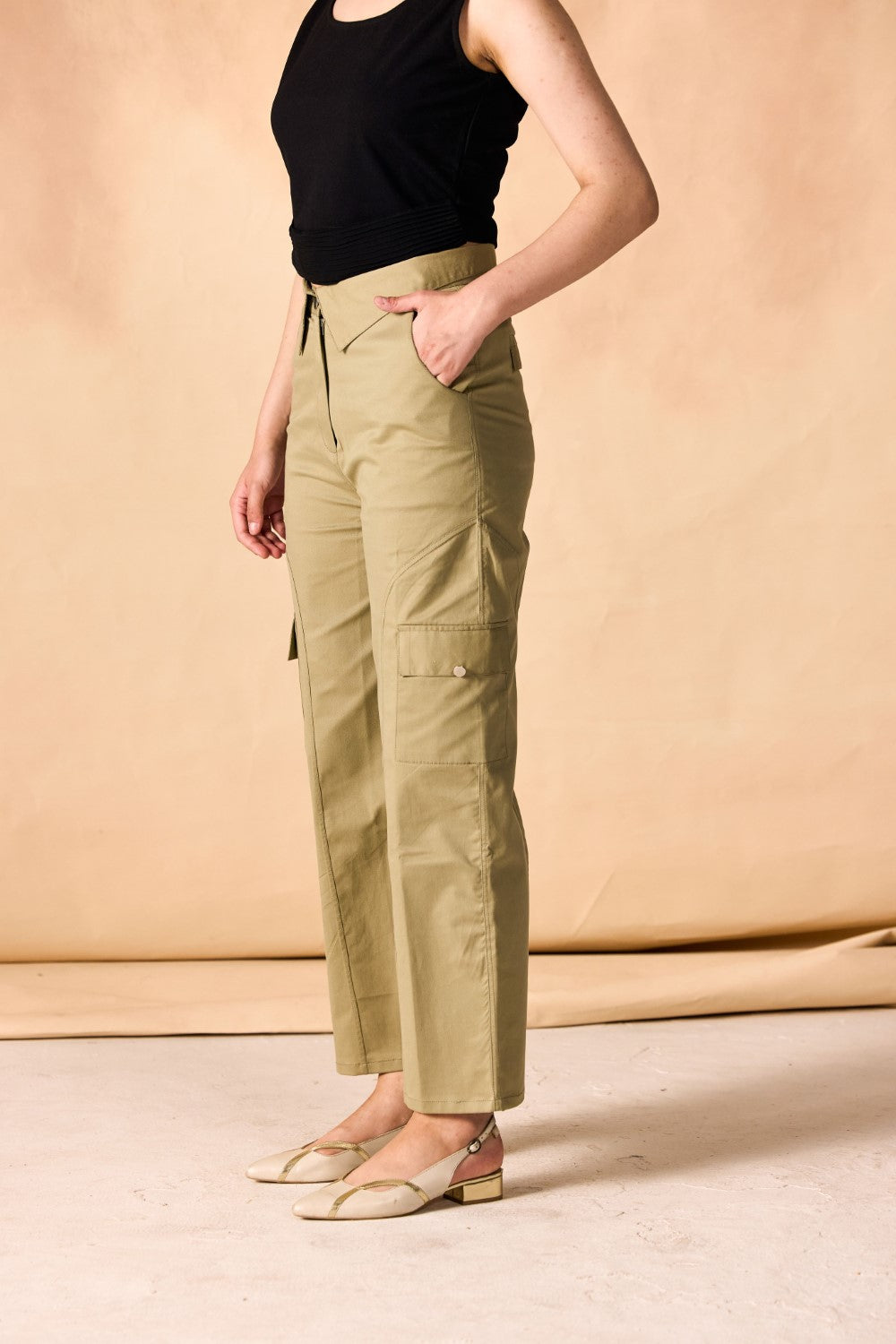 Banded Waist Wide Leg Cargo Pants