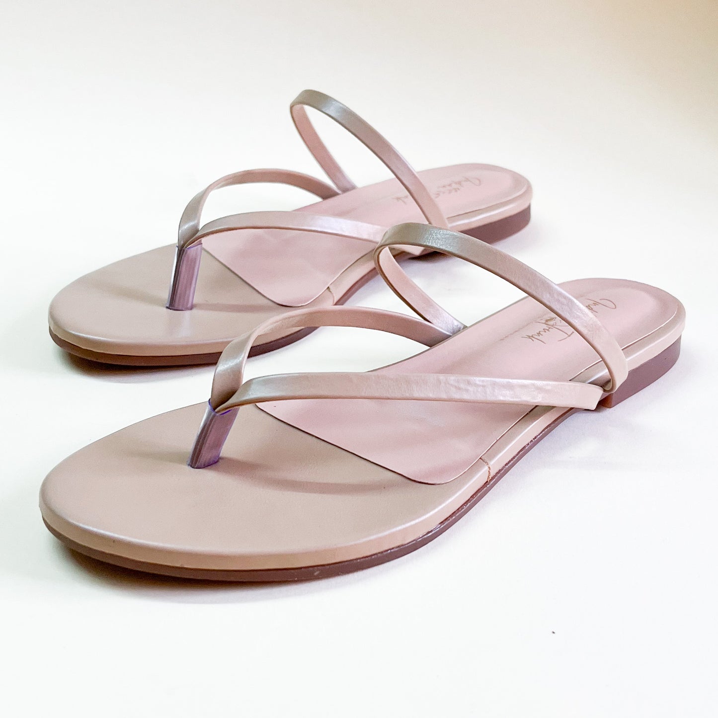 Sunsway V-Strap Flat Sandals