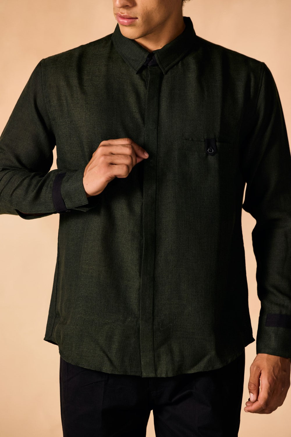 Tab Collar Contrast Trim Shirt