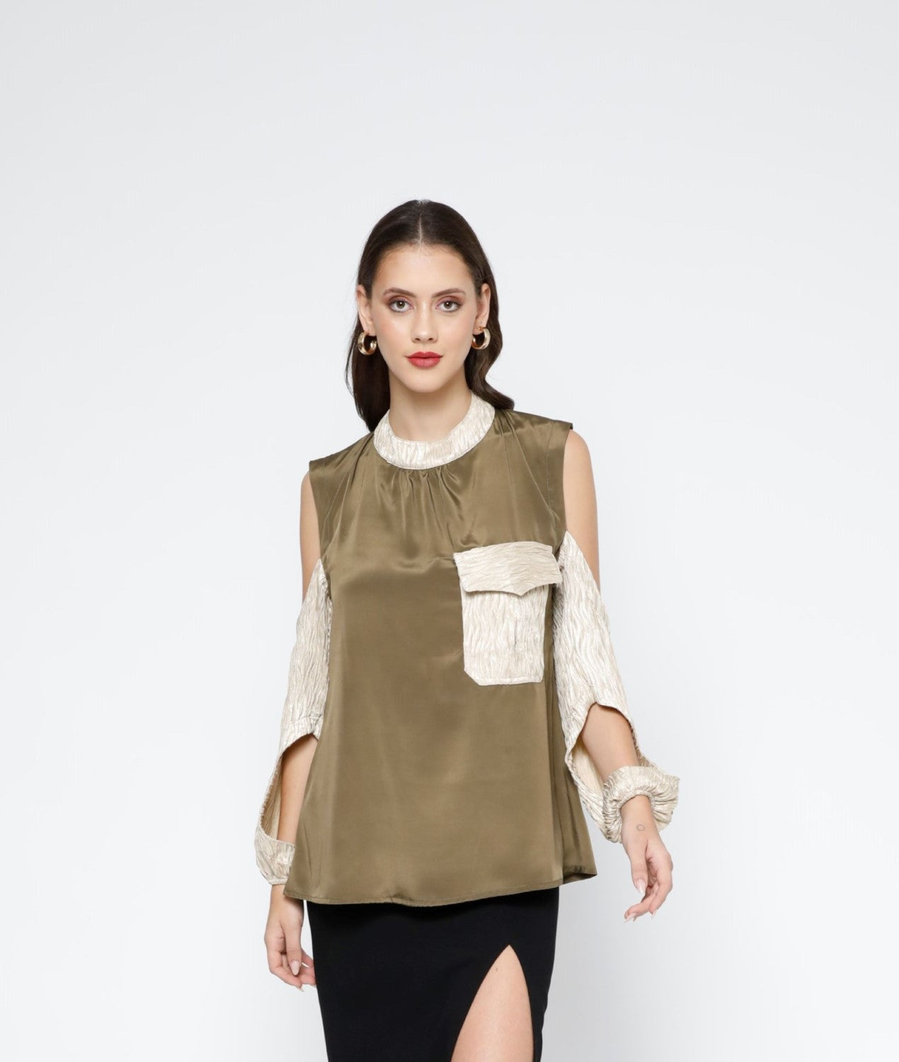 Two-Tone Cut-out Sleeves Top