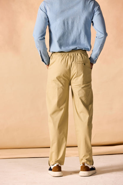 Banded Elastic Waist Cargo Pants