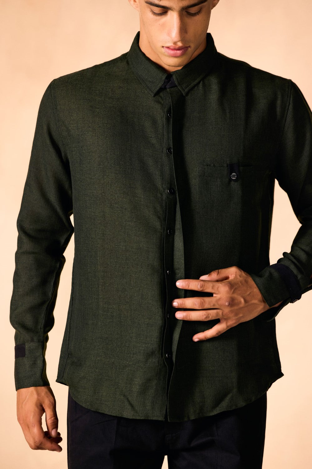 Tab Collar Contrast Trim Shirt