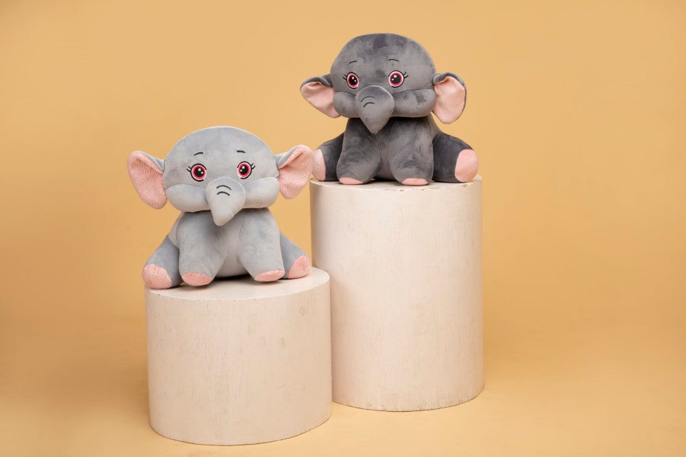 Dumbo - The Innocent Elephant - Dark Grey