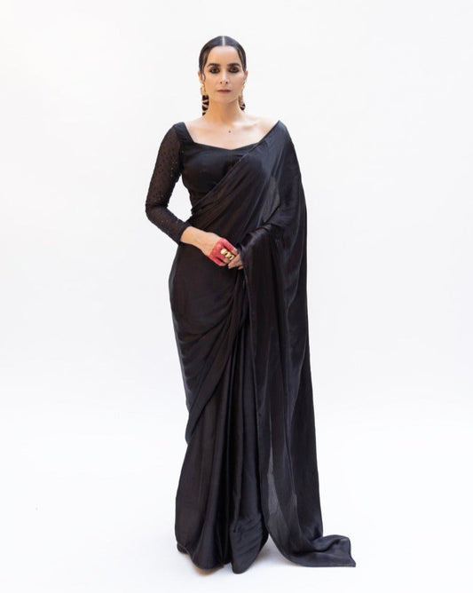 The Midnight Saree