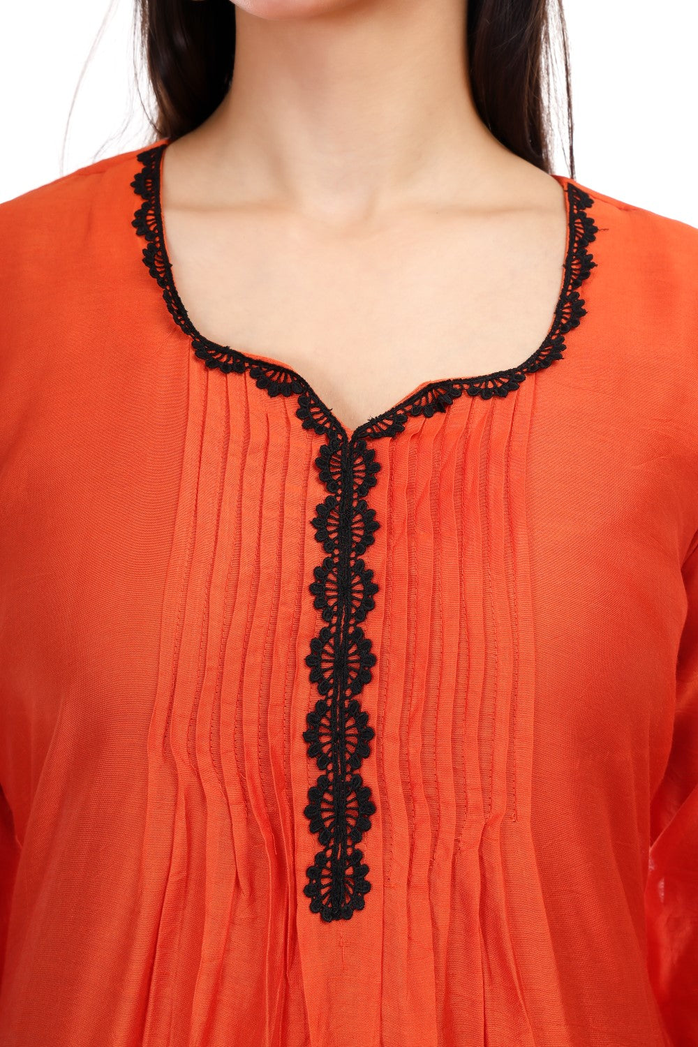 Chanderi kurta set with lace work